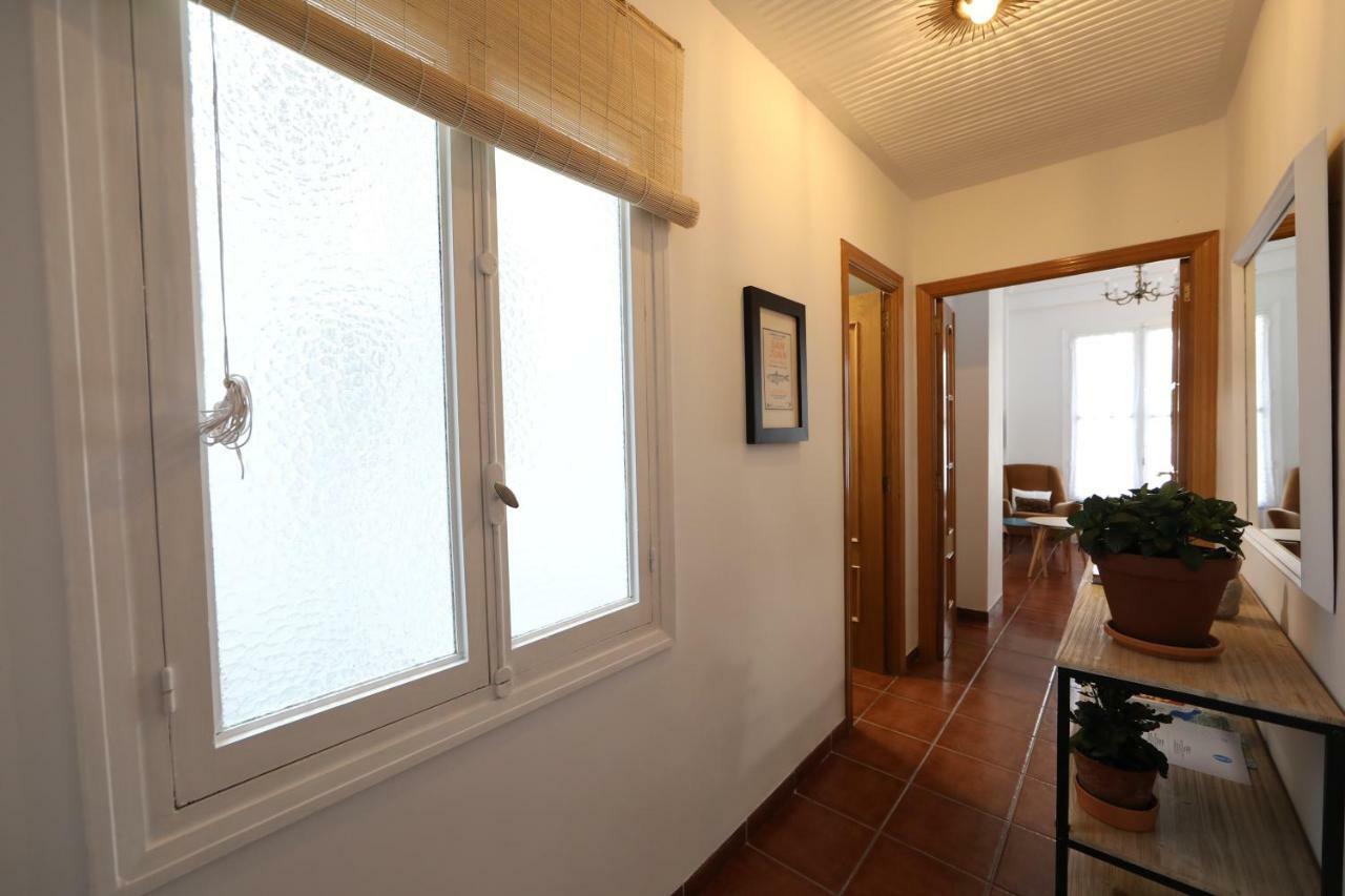 Cozy Apartment City Hall Alicante Bagian luar foto