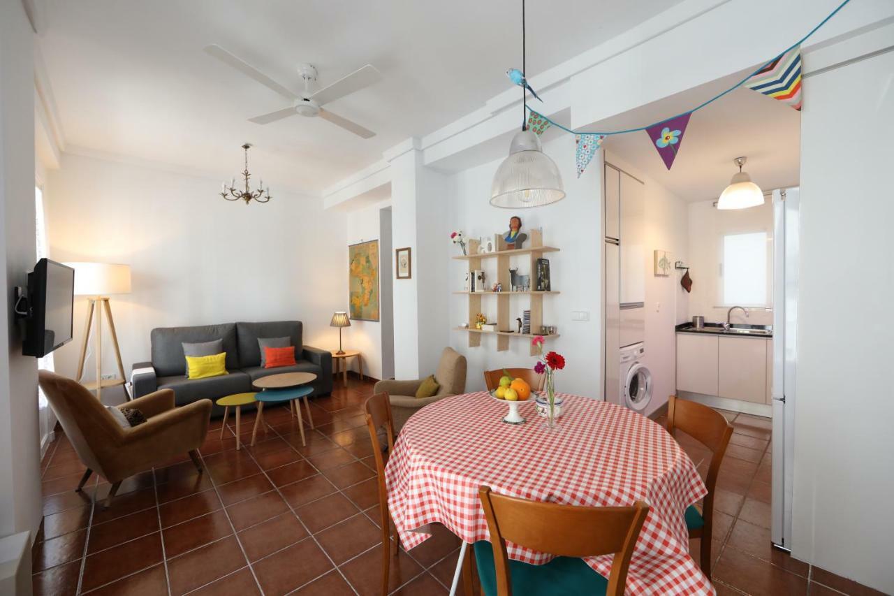 Cozy Apartment City Hall Alicante Bagian luar foto